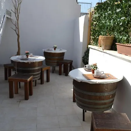 Chiafe Bed & Breakfast