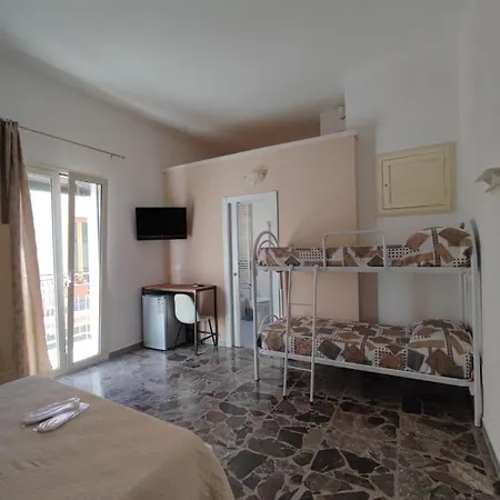 Chiafe Bed & Breakfast *
