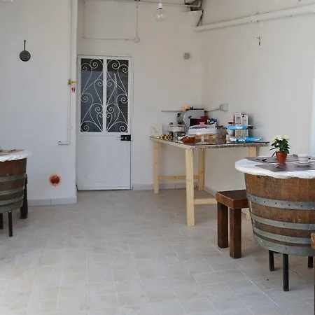 ベッド・アンド・ブレックファスト Chiafe