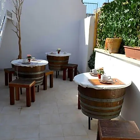 Chiafe Bed and breakfast 4*